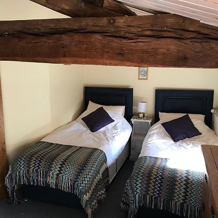 Papillons B&B - Beauty, Comfort And Peace 25 Mins From Puy Du Fou Montournais Buitenkant foto